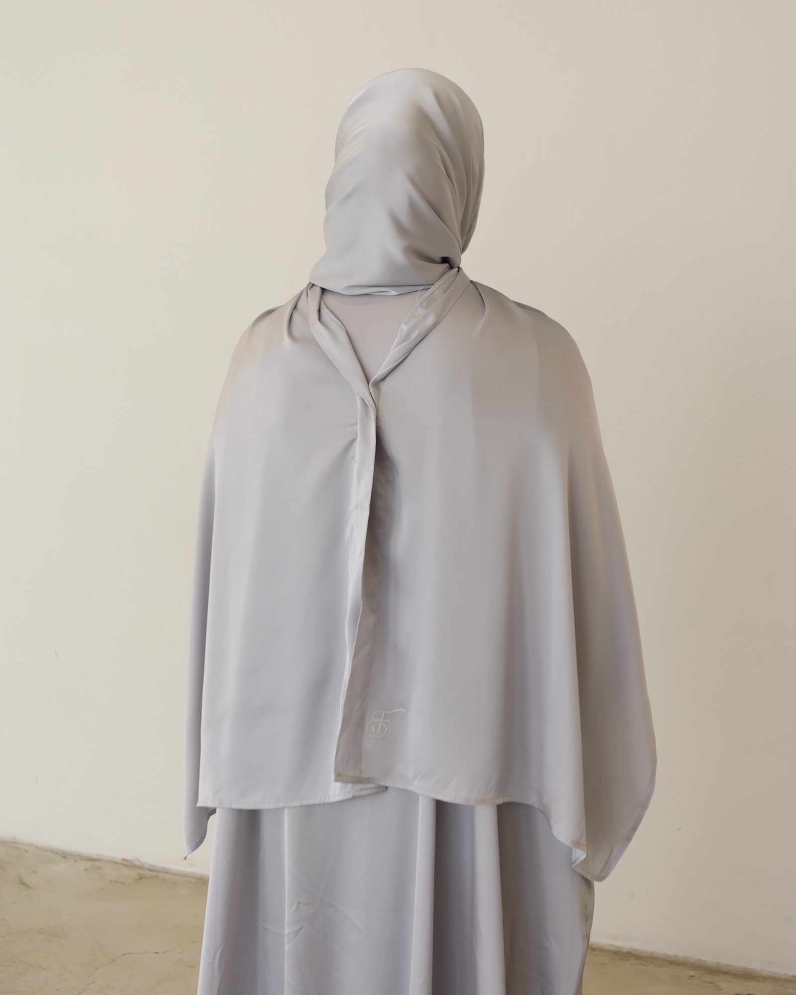 Maryam Prayer Gown