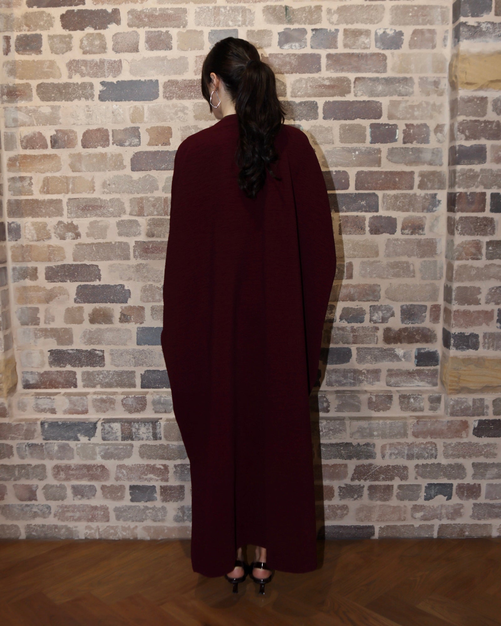 The Aura Cape Red