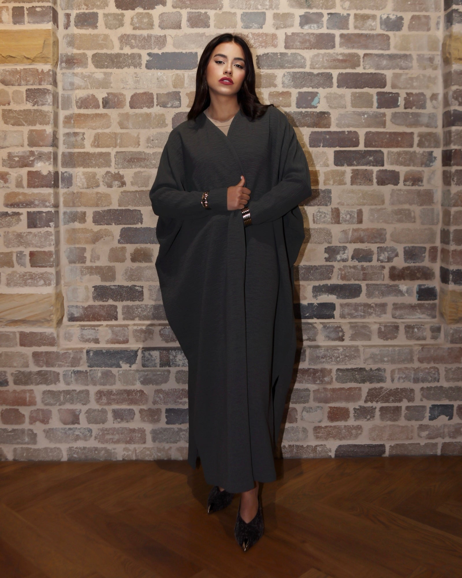 The Aura Cape Olive