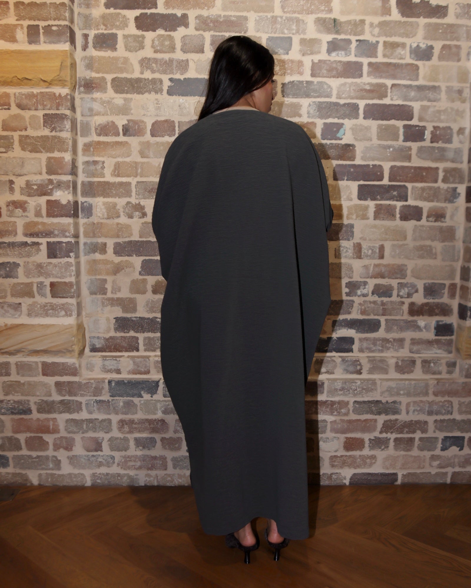 The Aura Cape Olive