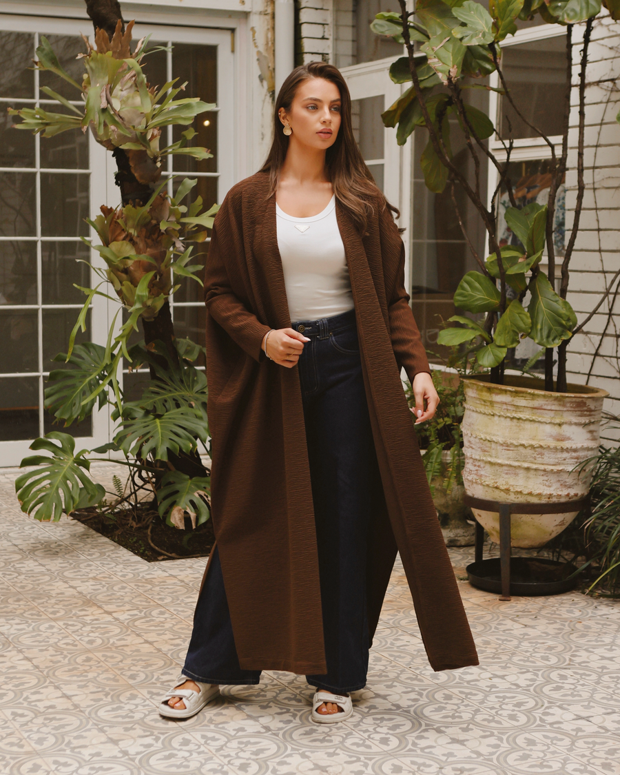 The Aura Cape Chocolate